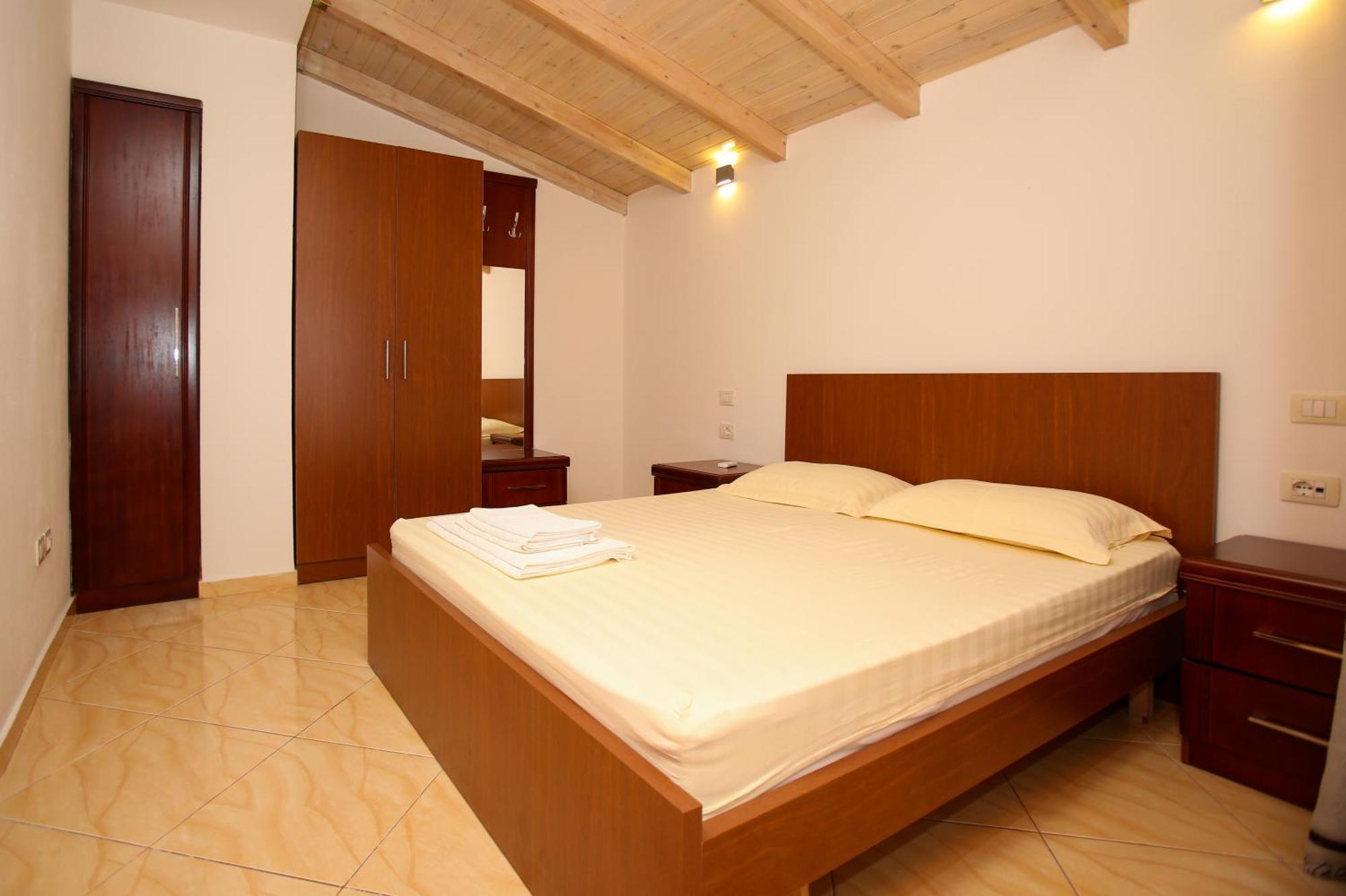 Apartamento Ionian Seaview Himarë Exterior foto